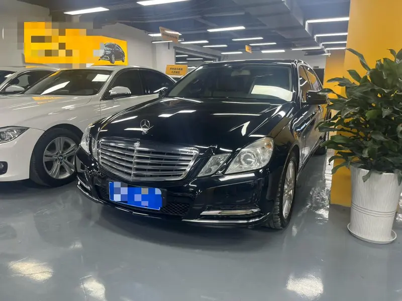 Mercedes-Benz E-Class, 2012