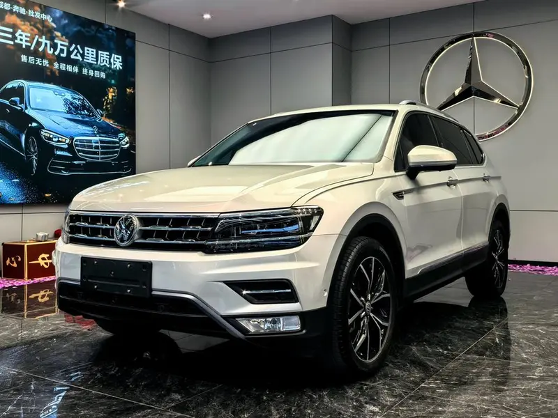 Volkswagen Tiguan L 380TSI автомат полный привод 智动 Люкс нормы China VI, 2019 — фото 1