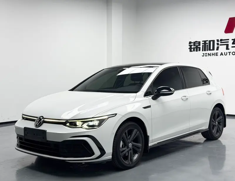 Volkswagen Golf, 2023