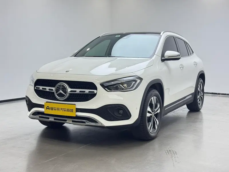 Mercedes-Benz GLA Facelift GLA 200, 2022 — фото 1