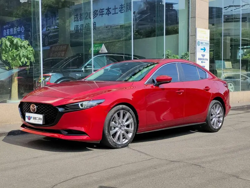 Mazda 3 Axela, 2022