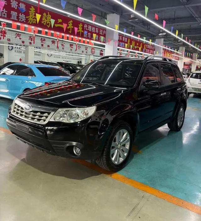 Subaru Forester, 2011