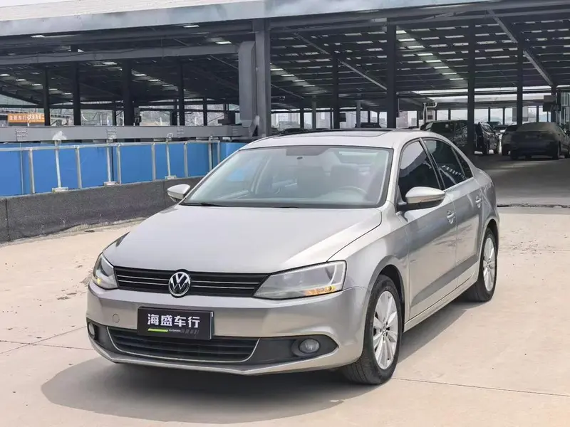 Volkswagen Sagitar, 2014
