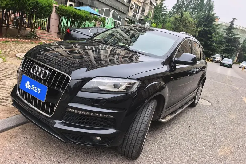 Audi Q7 35 TFSI Sport Version, 2015 — фото 1