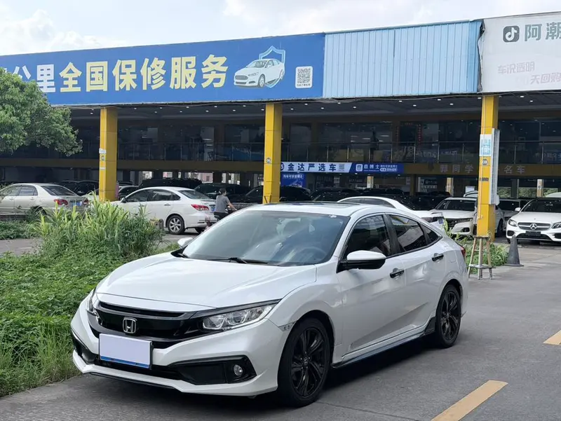 Honda Civic 220TURBO CVT Edition CN6, 2019 — фото 1