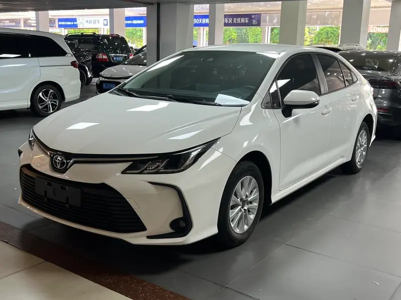 Toyota Corolla 1.2T S-CVT Edition, 2023 — фото 1