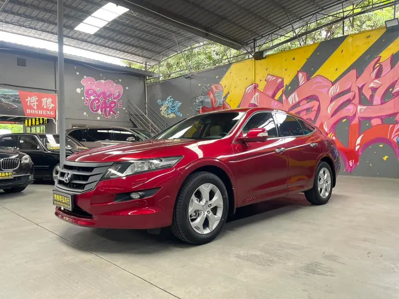 Honda Crosstour, 2012