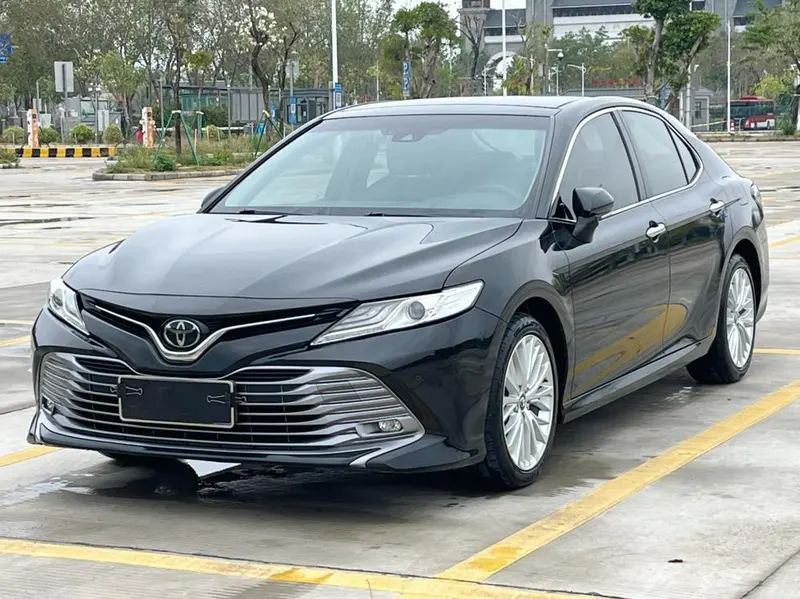 Toyota Camry, 2019