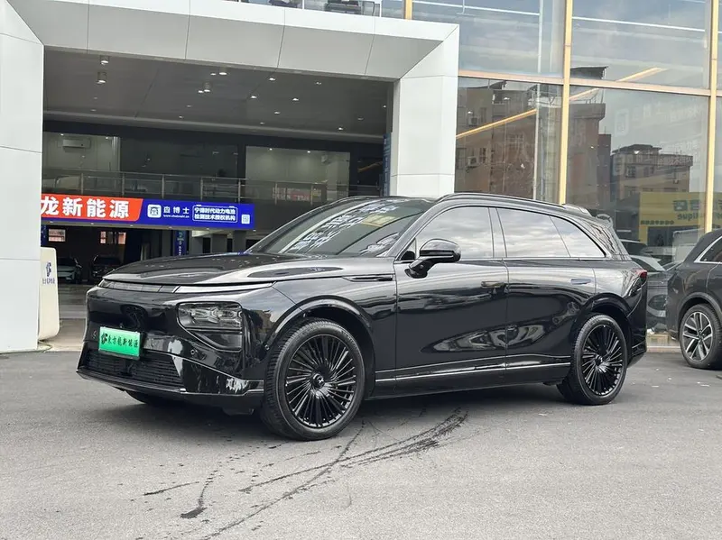 XPeng G9, 2025