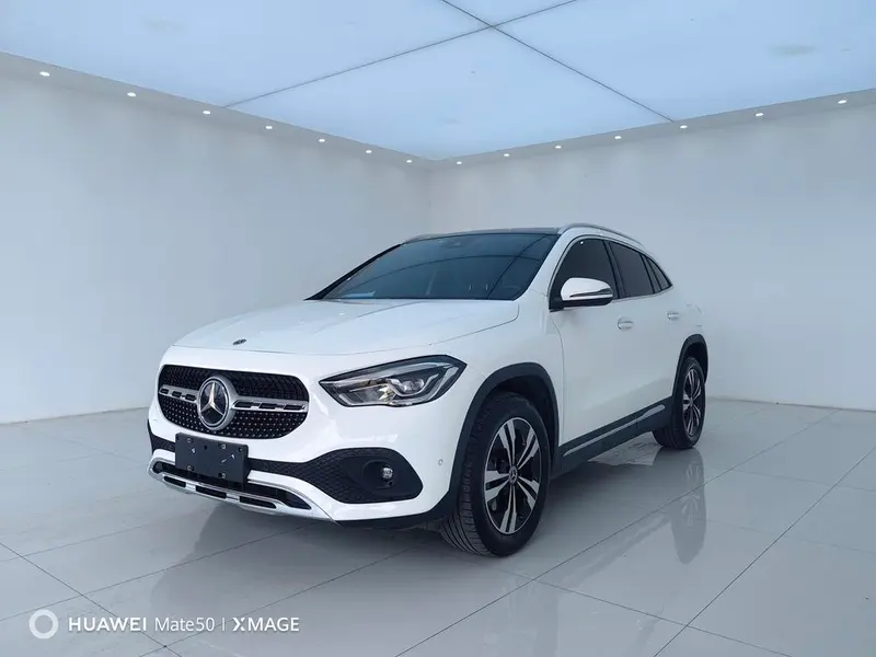 Mercedes-Benz GLA GLA 220, 2023 — фото 1