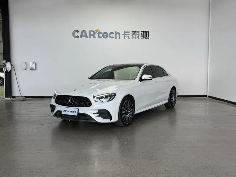 Mercedes-Benz E-Class, 2022