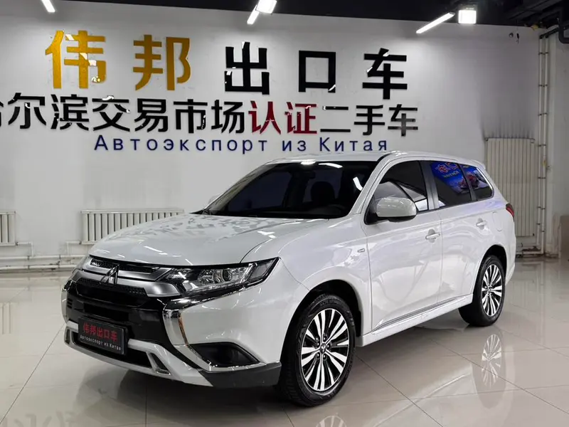 Mitsubishi Outlander, 2021