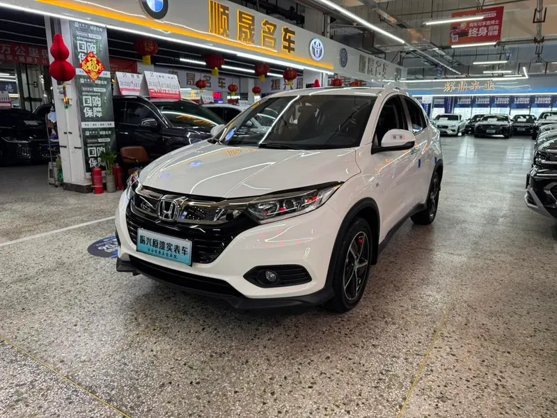 Honda Vezel 1.5L CVT · Edition, 2022 — фото 1