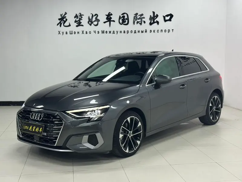 Audi A3 Sportback 35 TFSI Luxury Elite Version, 2022 — фото 1