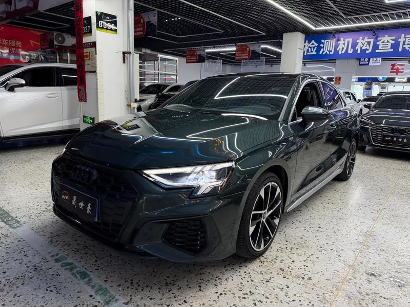 Audi A3 Facelift A3L Limousine 35 TFSI Fashion Sport Version, 2023 — фото 1