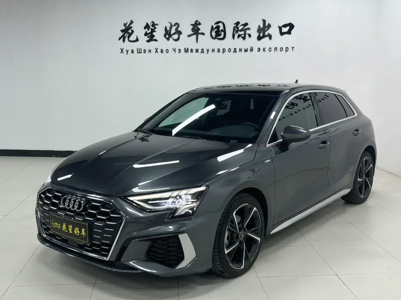 Audi A3 Facelift Sportback 35 TFSI Fashion Sport Version, 2023 — фото 1