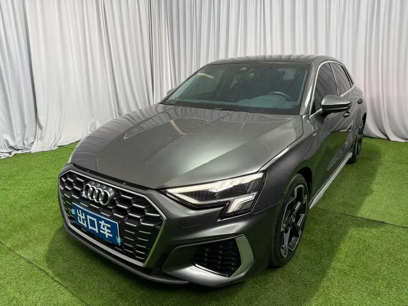 Audi A3 Sportback 35 TFSI Luxury Sport Version, 2022 — фото 1