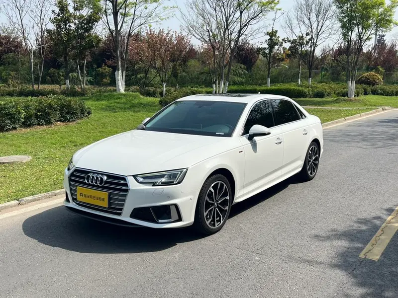 Audi A4L 40 TFSI Fashion Version CN6, 2019 — фото 1