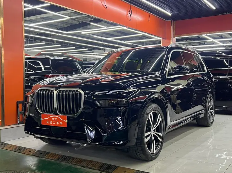 BMW X7, 2023