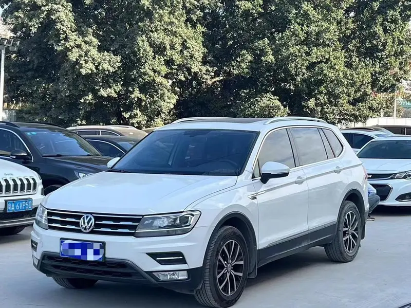 Volkswagen Tiguan L 330TSI Auto 2WD Panoramic Comfort Edition CN5, 2019 — фото 1