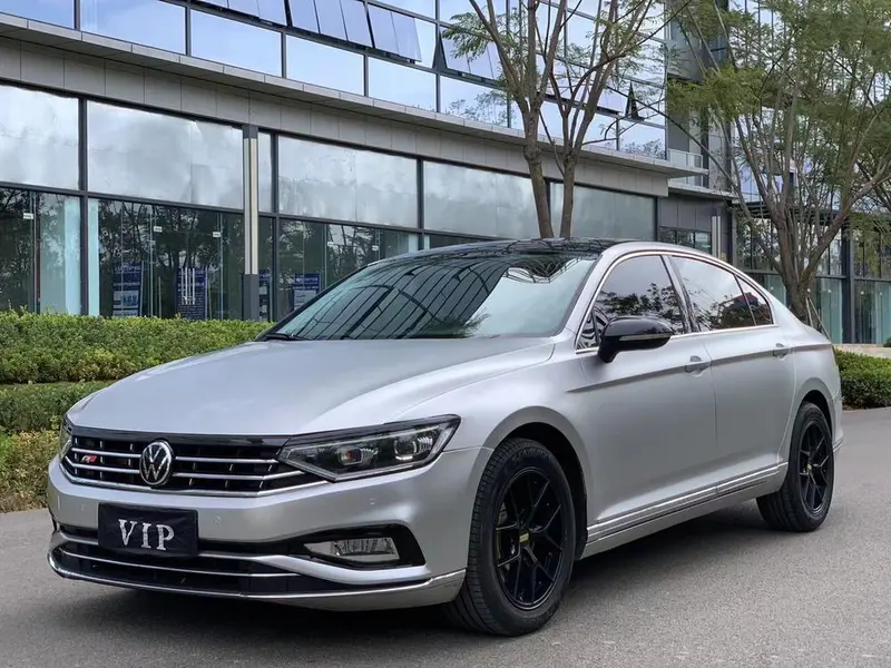 Volkswagen Magotan 330TSI DSG Leading Version, 2020 — фото 1