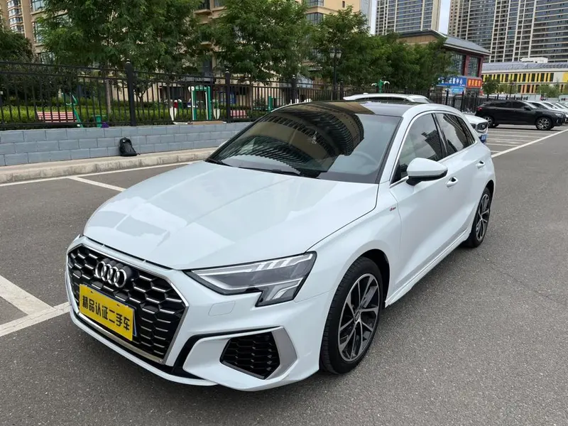 Audi A3 Sportback 35 TFSI Sport Version, 2021 — фото 1