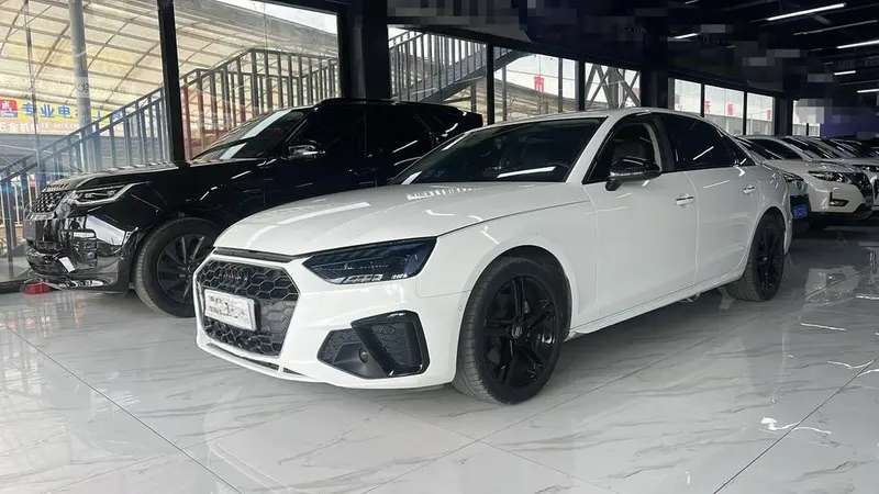 Audi A4L 40 TFSI Luxury Version, 2020 — фото 1