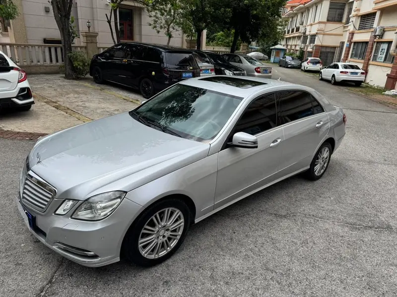 Mercedes-Benz E-Class, 2012