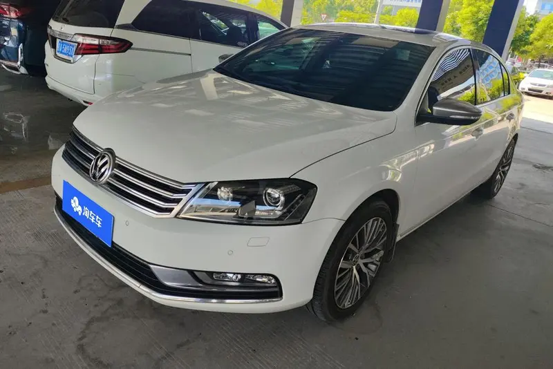 Volkswagen Magotan 1.8TSI Luxury Version, 2013 — фото 1