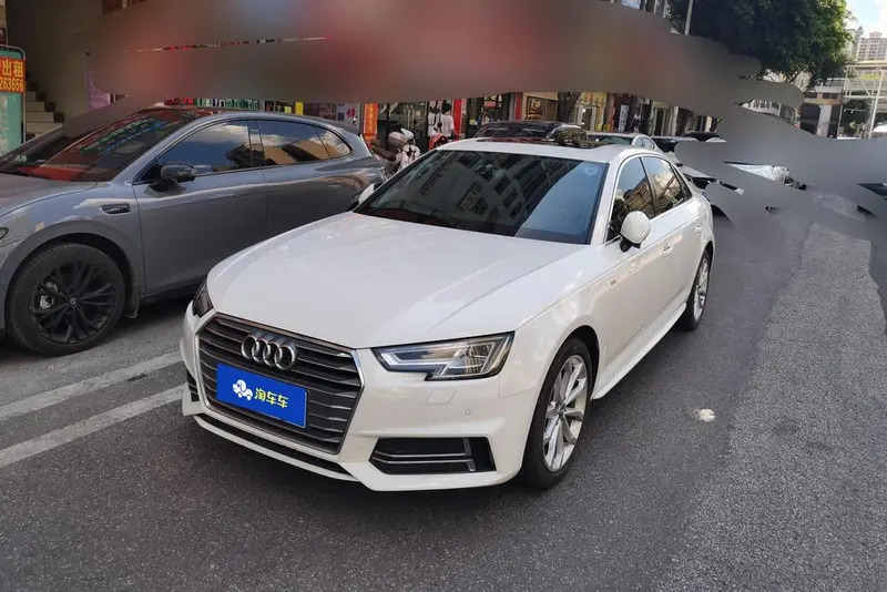 Audi A4L 30 Version 40 TFSI Fashion Version, 2018 — фото 1
