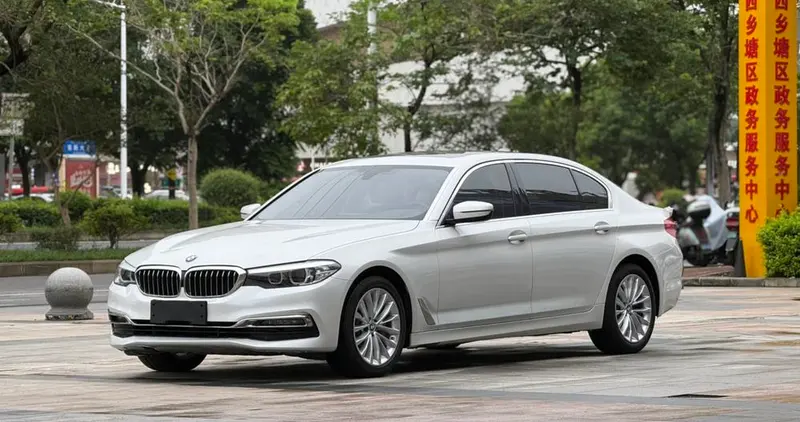 BMW 5-Series, 2019