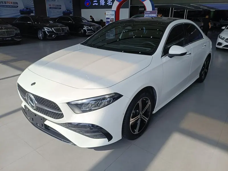 Mercedes-Benz A-Class A 200 L Fashion Edition, 2024 — фото 1