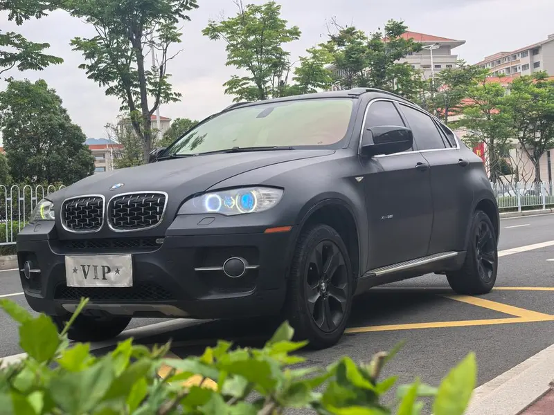 BMW X6, 2011