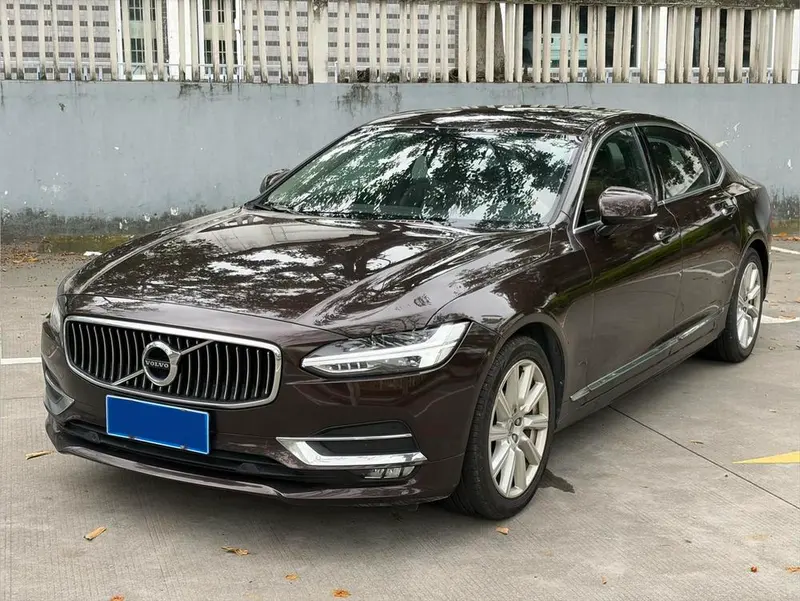 Volvo S90, 2020