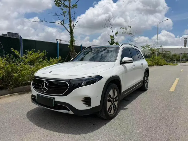 Mercedes-Benz EQB, 2022