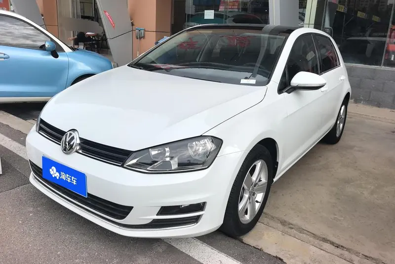 Volkswagen Golf 1.4TSI Auto Comfort Version, 2015 — фото 1