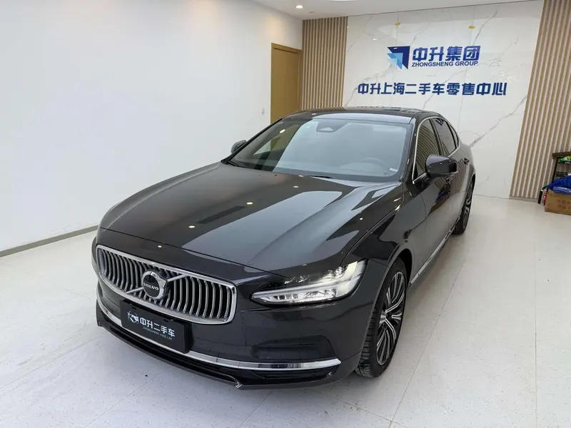 Volvo S90, 2025