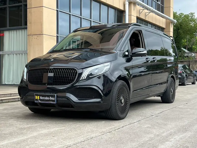 Mercedes-Benz V-Class V 260 Navigator Edition, 2022 — фото 1