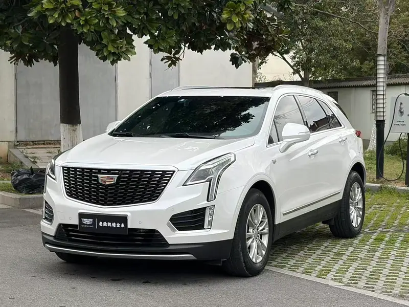 Cadillac XT5, 2022