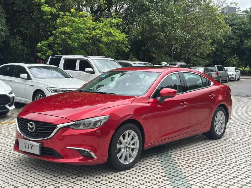 Mazda Atenza 2.0L Blue Luxury Edition, 2017 — фото 1