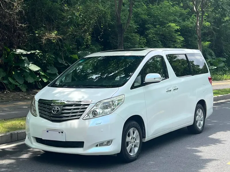 Toyota Alphard, 2011