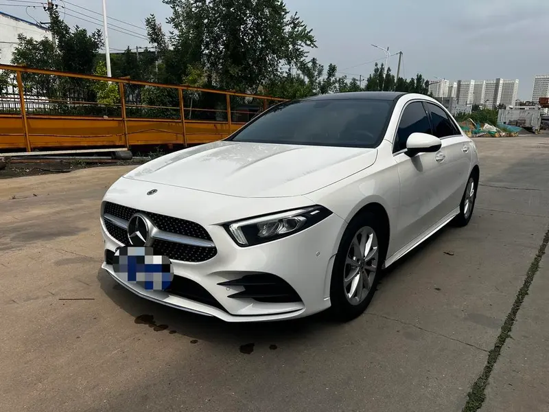 Mercedes-Benz A-Class Facelift A 200 L Sport Fashion Edition, 2022 — фото 1