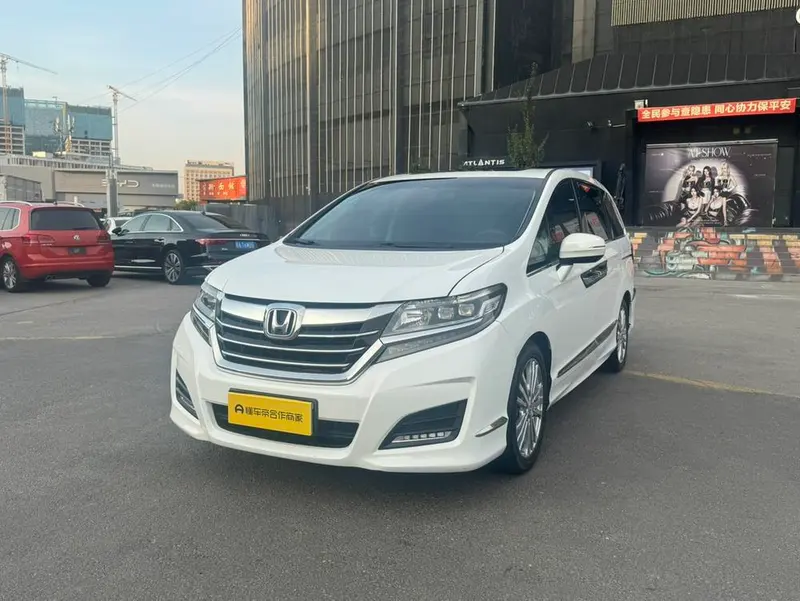 Honda Elysion, 2016