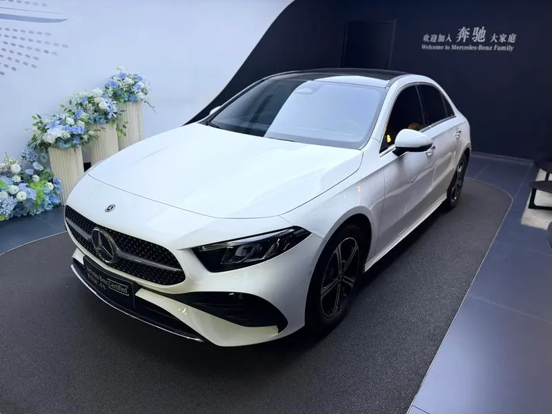 Mercedes-Benz A-Class A 200 L Fashion Edition, 2025 — фото 1