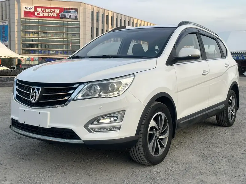 Baojun 560 1.8L iAMT Elite Version, 2016 — фото 1
