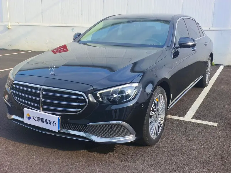 Mercedes-Benz E-Class, 2022