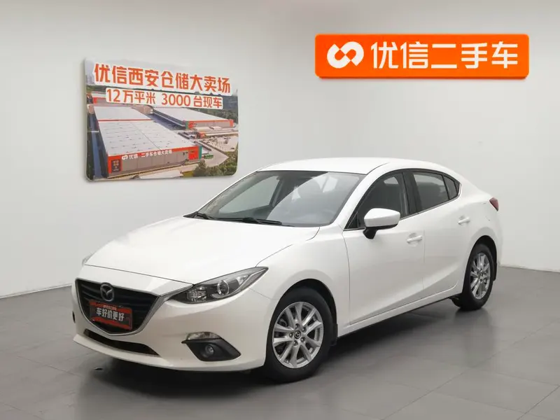 Mazda 3 Axela, 2016
