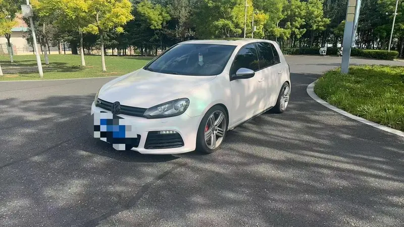 Volkswagen Golf GTI 2.0TSI GTI, 2012 — фото 1
