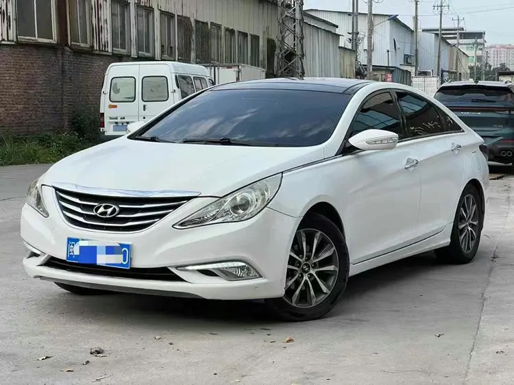 Hyundai Sonata YF, 2013