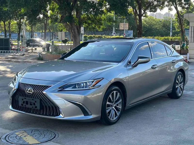 Lexus ES 200 Edition CN5, 2018 — фото 1